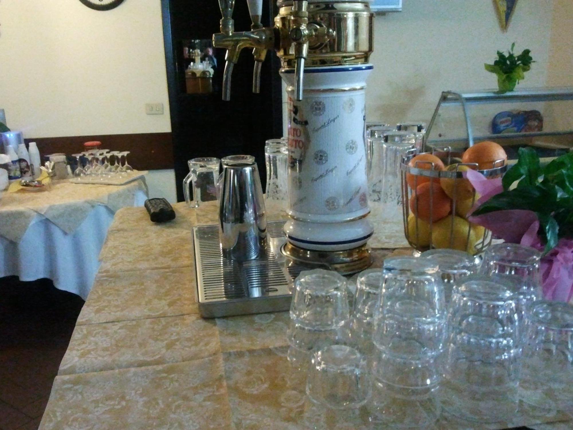 Hotel La Rama ラツィーゼ エクステリア 写真